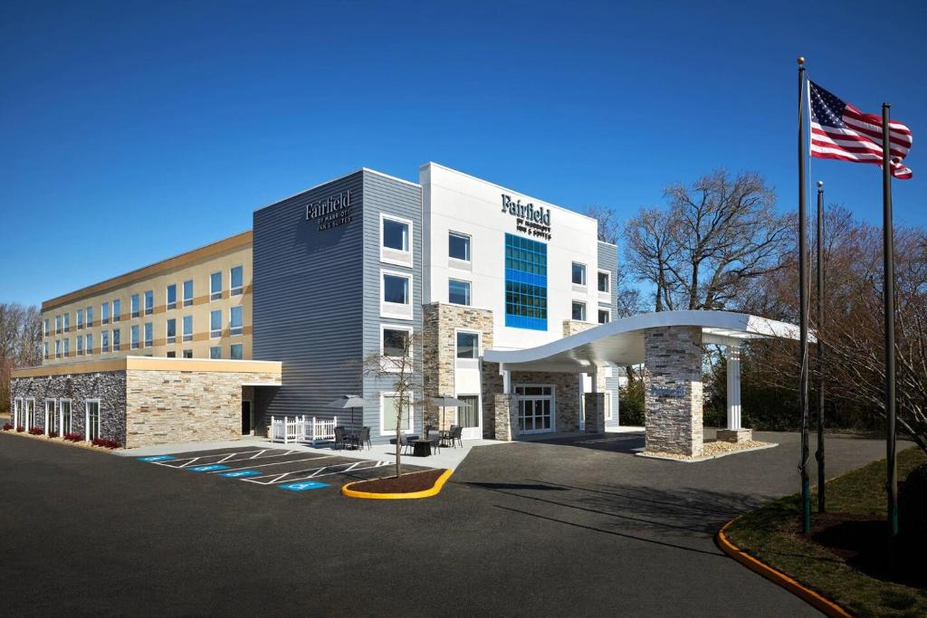 Fairfield Inn & Suites by Marriott Virginia Beach/Norfolk Airport Main image 1